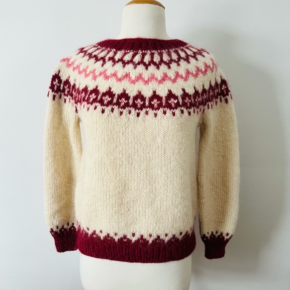 Winter Rose Fair Isle Crewneck sweater. - Picture 4 of 4